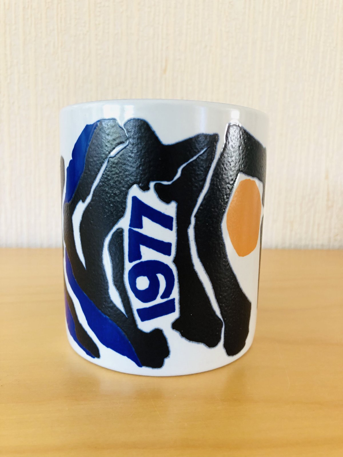Royal Copenhagen/ロイヤルコペンハーゲン/イヤーズマグ/1977年 Royal Copenhagen/ロイヤルコペンハーゲン/イヤーズマグ/1977年