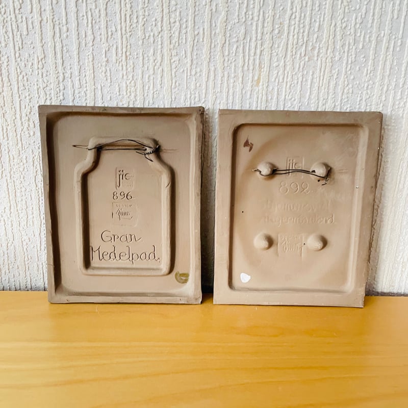 Jie Gantofta ジイガントフタ クリスマスの鳥 陶板 293番 北欧