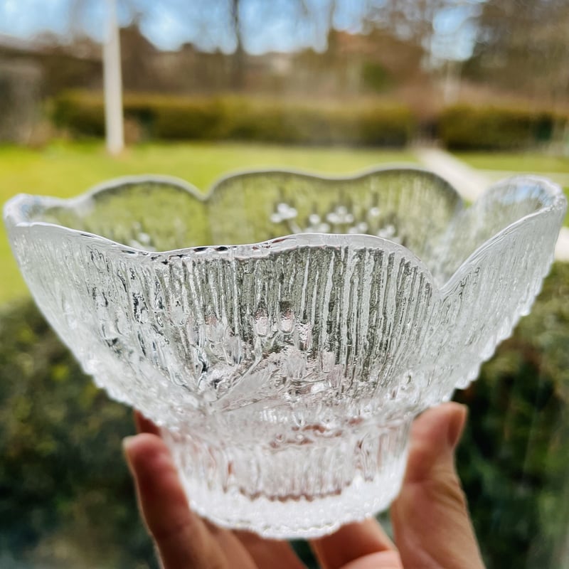 Lasisepat 社のヴィンテージフラワーベース