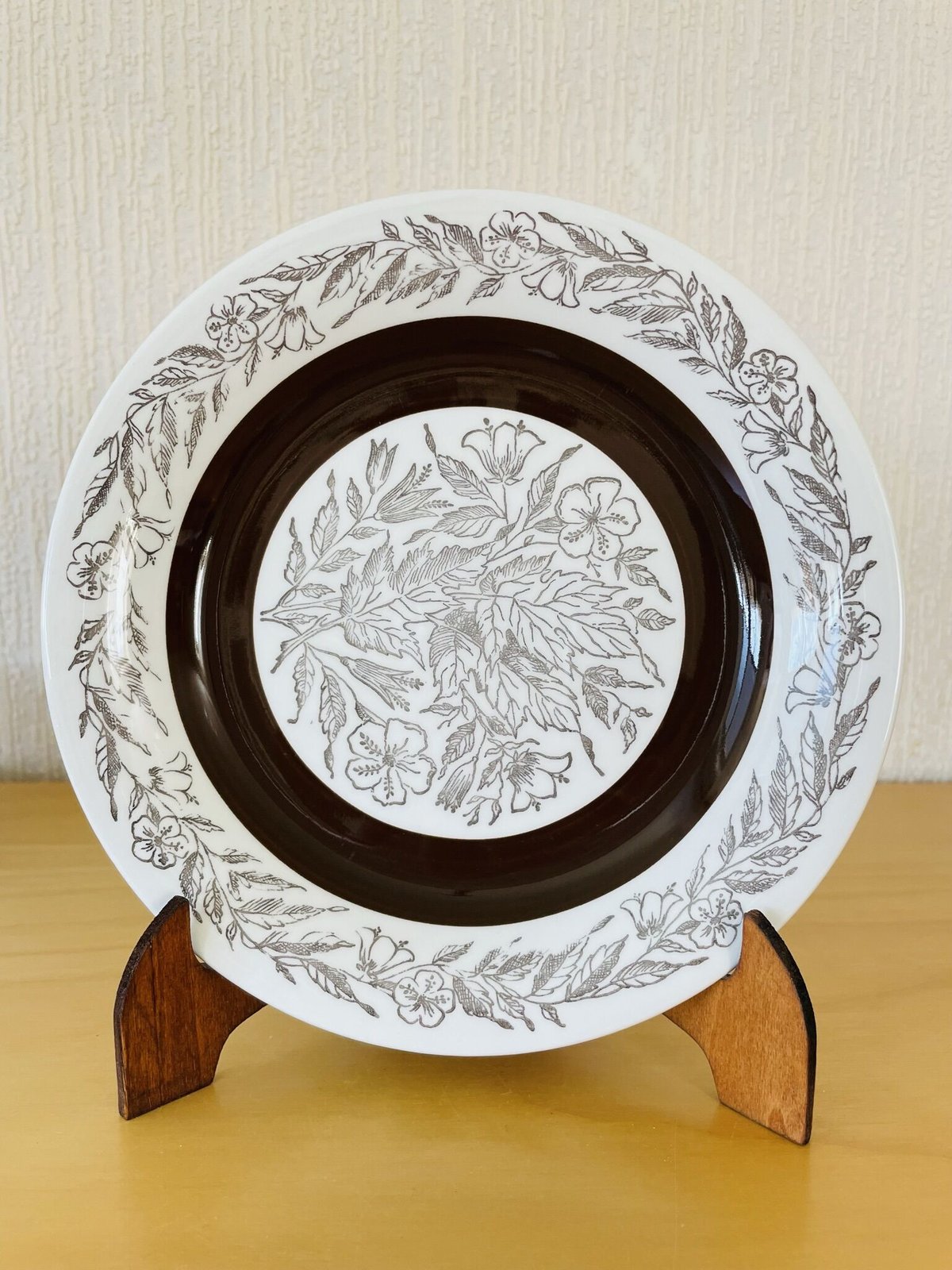 ブリケットダヴダプレート、カップ