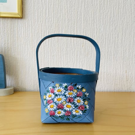 北欧伝統手工芸品 | STORES