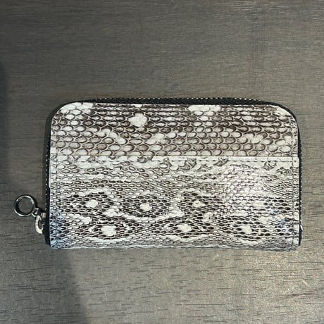 ほぼ未使用級❣️極美品✨最高級✨本蛇皮 沖縄三線 金箔仕上げ×龍鳳凰刺繍 三線 蛸引包丁 尺一 本焼 純日本鋼 沖芝昴 朴柄 白鞘付 λA6807-2L3D | 有次