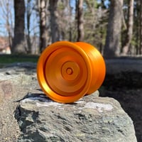FERGUS / Matte Orange