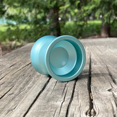 ELYSIAN / Matte Light Blue
