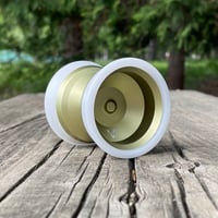 VERGE / Light Olive・White