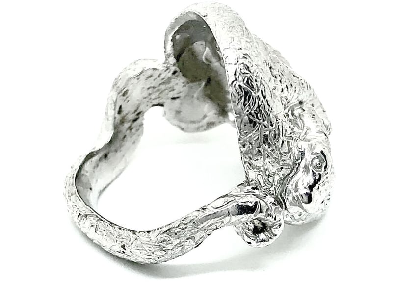 ポメラート　蛇チャーム ダイア付き ドド ペンダントチャーム ヘビ ダイヤ ポメラート取扱の通販店舗