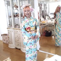 めっちゃ着物®︎＝ワンピース（エメラルドグリーン・ゴールド帯）