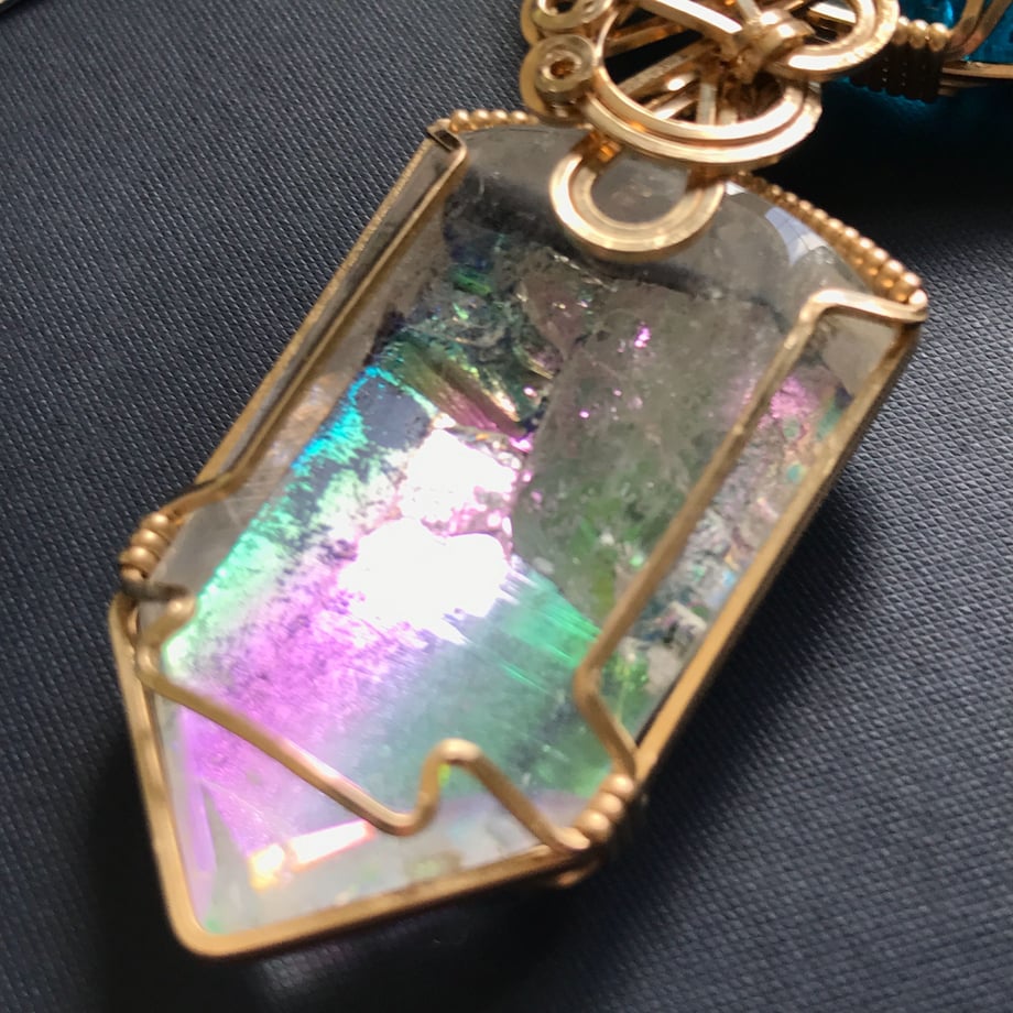 59979a903210d52e4d0085b0