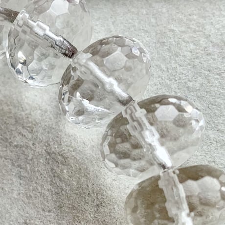 yaVan de Ashtarディバインクオーツブレスレット　"静かな心”