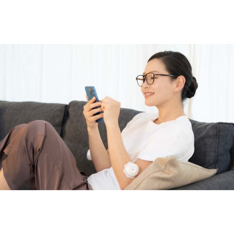 カームミー　calmme 本体＋アロマパッチ29枚入り カームミー calmme 本体＋アロマパッチ29枚入り カームミー
