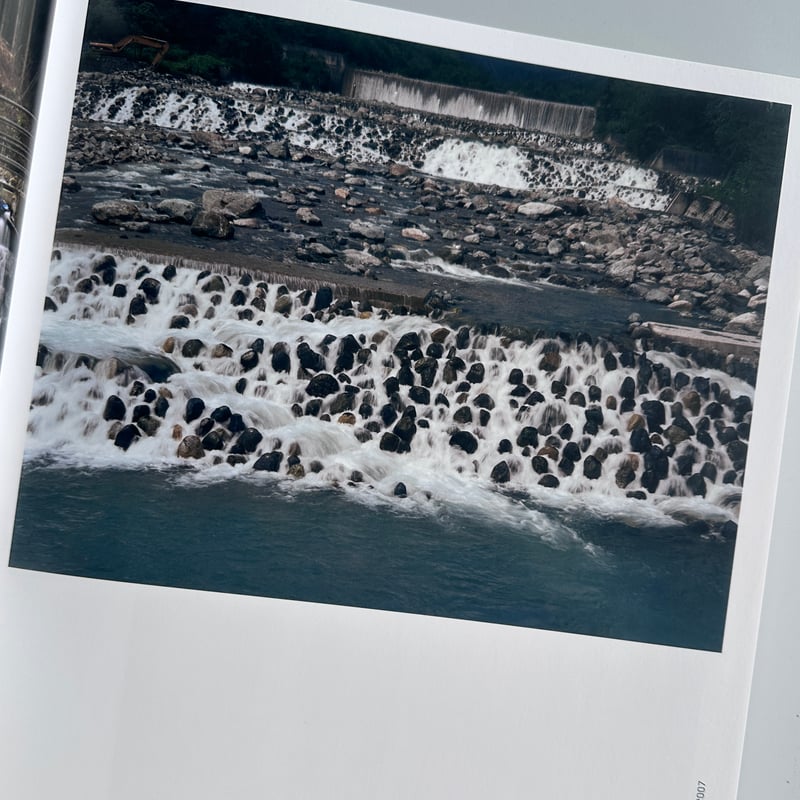 TOSHIO SHIBATA: JAPAN / Toshio Shibata [SIGNED]