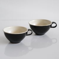 郡司製陶所  / カップ（黒）