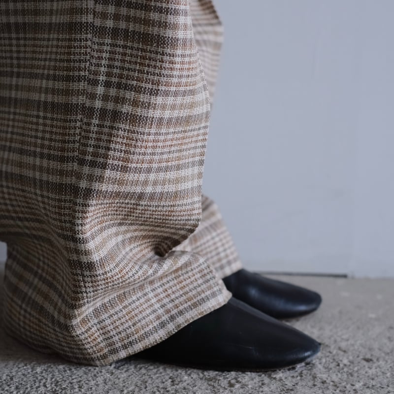 AURALEE / SILK LINEN NEP CHECK ONE-TUCK SLACKS（