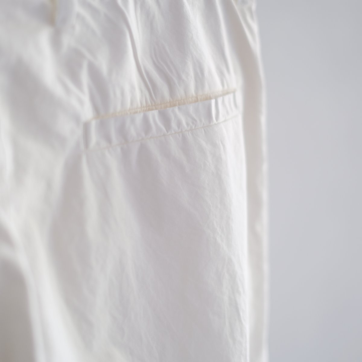AURALEE / GARMENT-DYED FINX SHUTTLE WEATHER ONE