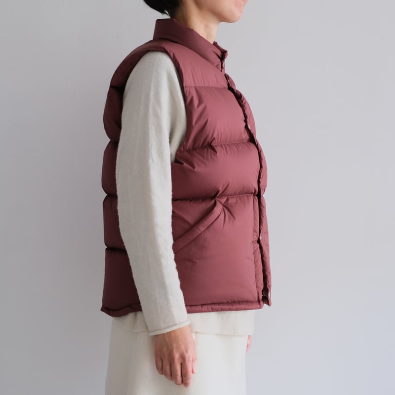 【未使用タグ付】AURALEE NYLON DOWN VEST AURALEE - SUPER LIGHT NYLON RIPSTOP DOWN VEST BLACK – SOLAR MTP