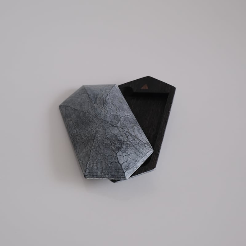 嘉手納重広 / card case | archipelago