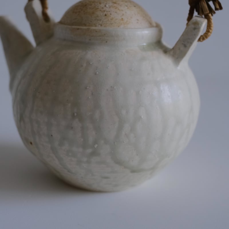 十場あすか/ 土と艸 土瓶（大） | archipelago