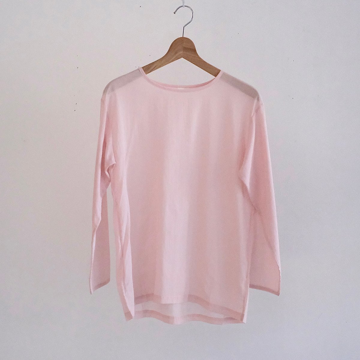 yoli simple frill blouse シンプルフリルブラウス　ヨリ yoli simple frill blouse シンプルフリルブラウス Yoli ヨリ
