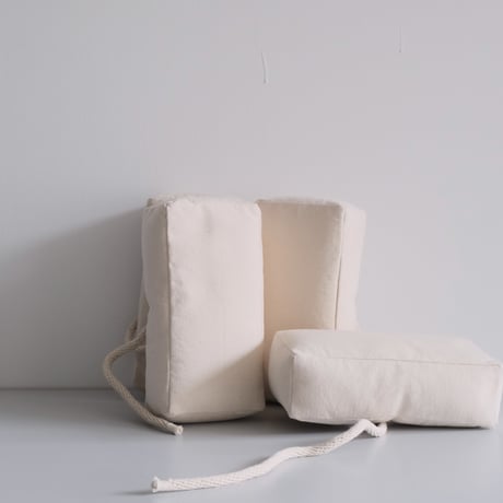 瀧川かずみ／BRICKS Pillow