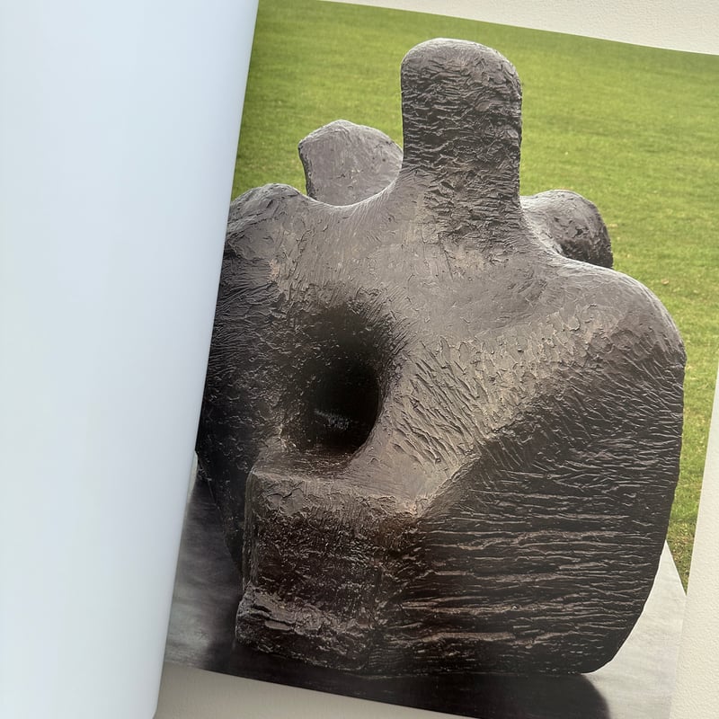 LATE LARGE FORMS / Henry Moore | archipelago