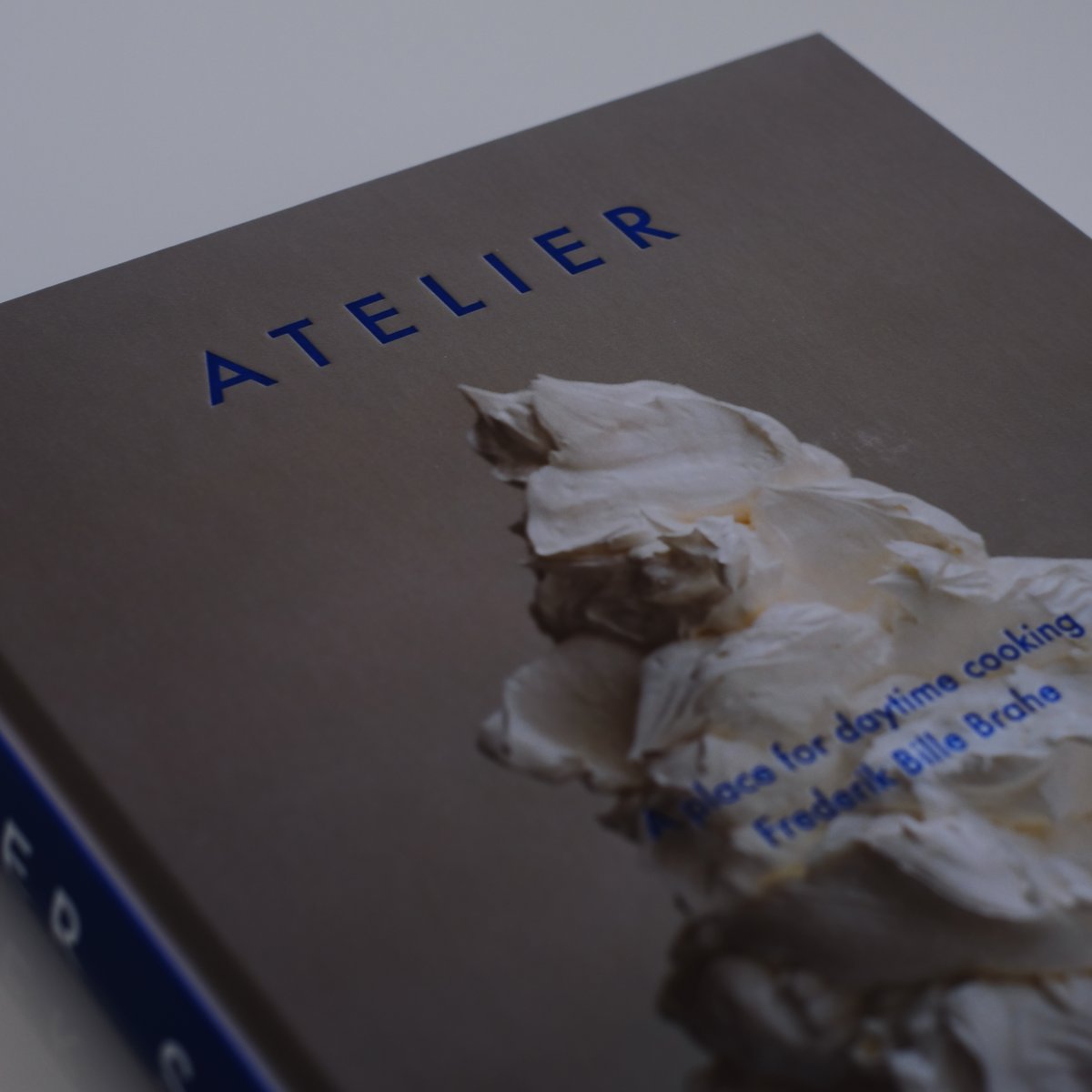 匿名配送☆新品ATELIER SEPTEMBER☆Apartamento 【公式通販】