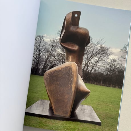 LATE LARGE FORMS / Henry Moore