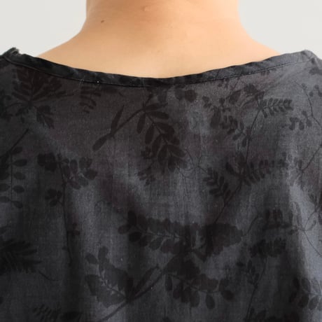 Yoli / Simple blouse  Yasou