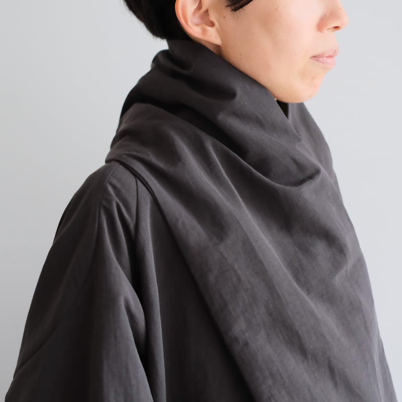 COSMIC WONDER / Organic shaped dawn scarf(Mud b