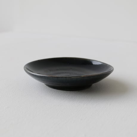 田谷直子/4寸皿（黒瑠璃）