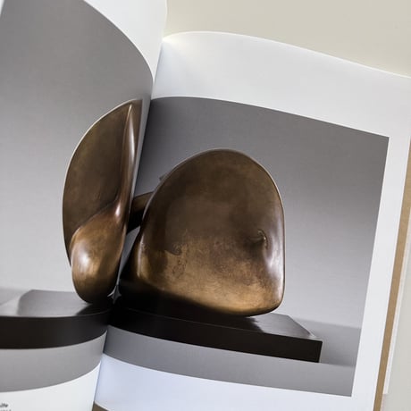 HENRY MOORE by Henry Moore