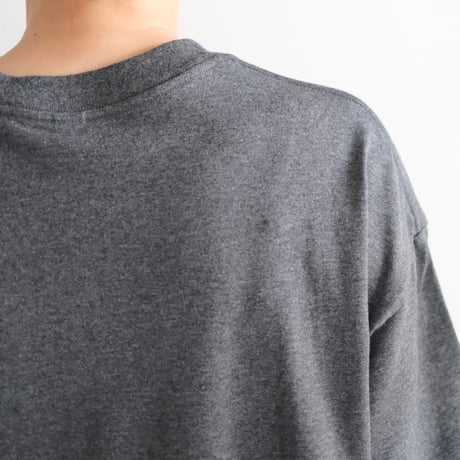 Yoli / T-shirt (Lady’s、Men's / Charcoal gray)