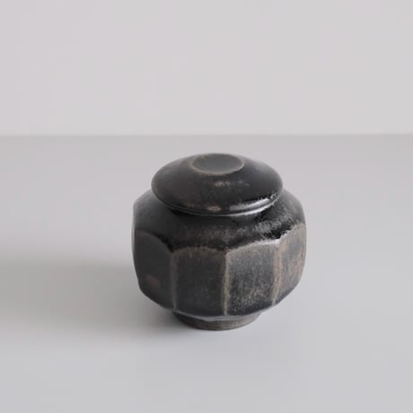 田谷直子 / 面取り壺小（黒瑠璃）