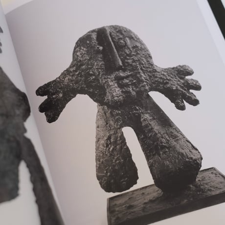 PICASSO: SCULPTOR - MATTER AND BODY/ Pablo Picasso