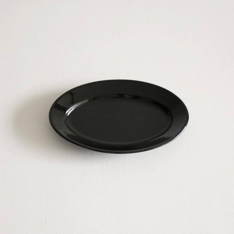 郡司製陶所 / オーバル皿小（黒） | archipelago