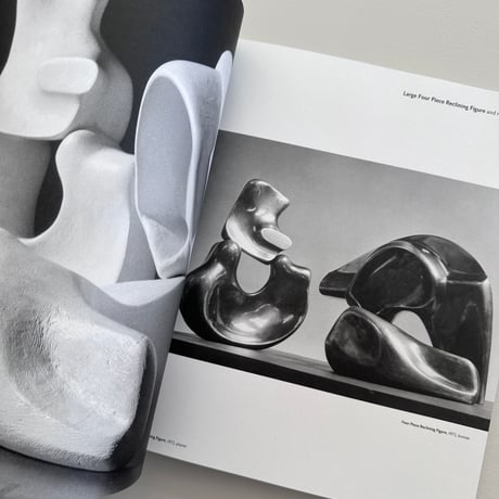 LATE LARGE FORMS / Henry Moore