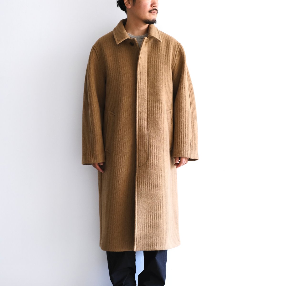 AURALEE / SPONGE BONDED WIDE WALE WOOL SOUTIEN