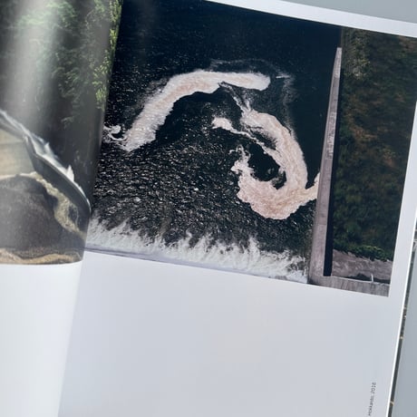 TOSHIO SHIBATA: JAPAN / Toshio Shibata [SIGNED]