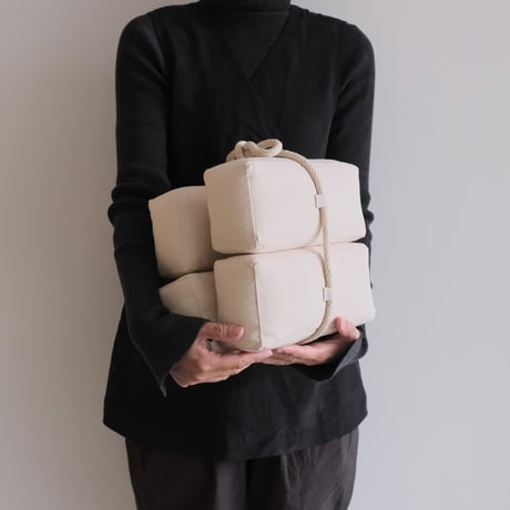 瀧川かずみ／BRICKS Pillow