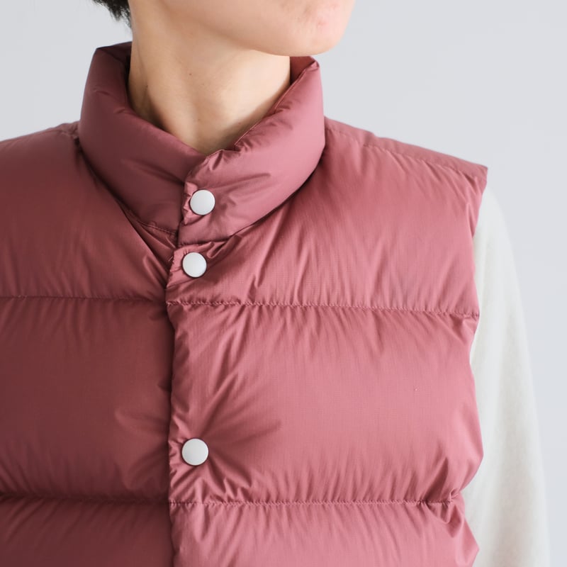 AURALEE/SUPER LIGHT NYLON RIPSTOP DOWN VEST（Lad