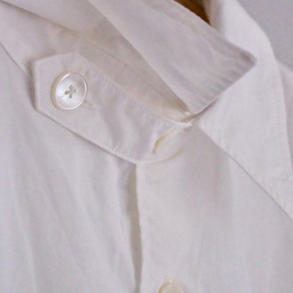 AURALEE / GARMENT-DYED FINX SHUTTLE WEATHER SHI