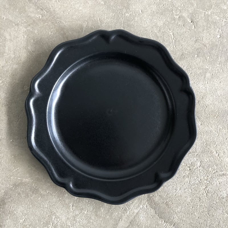 黒7寸ピューターリム皿　亀田大介さん　亀田文さん 亀田文 7寸ピューターリム皿 ブラック | sette