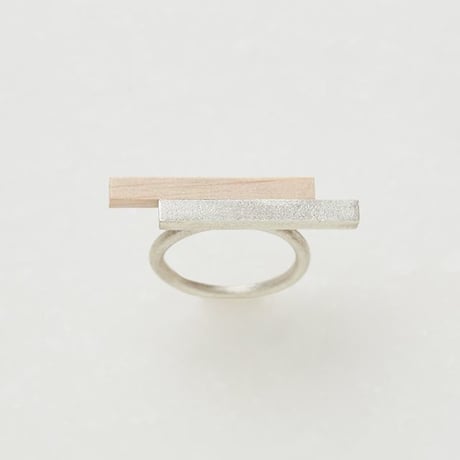 KR002 (ring)