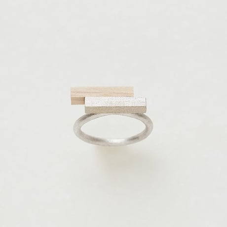 KR003 (ring)