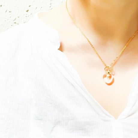 【完売】次元上昇を促す天使のエンチャントクリスタル・オイルペンダント（シルバーチェーン）