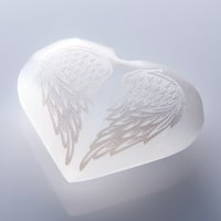 【完売】聖なる天使の羽根のミマモリイシ（おおきめセレナイト ７０mm×６０mm）