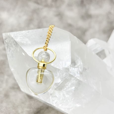 【完売】次元上昇を促す天使のエンチャントクリスタル・オイルペンダント（シルバーチェーン）