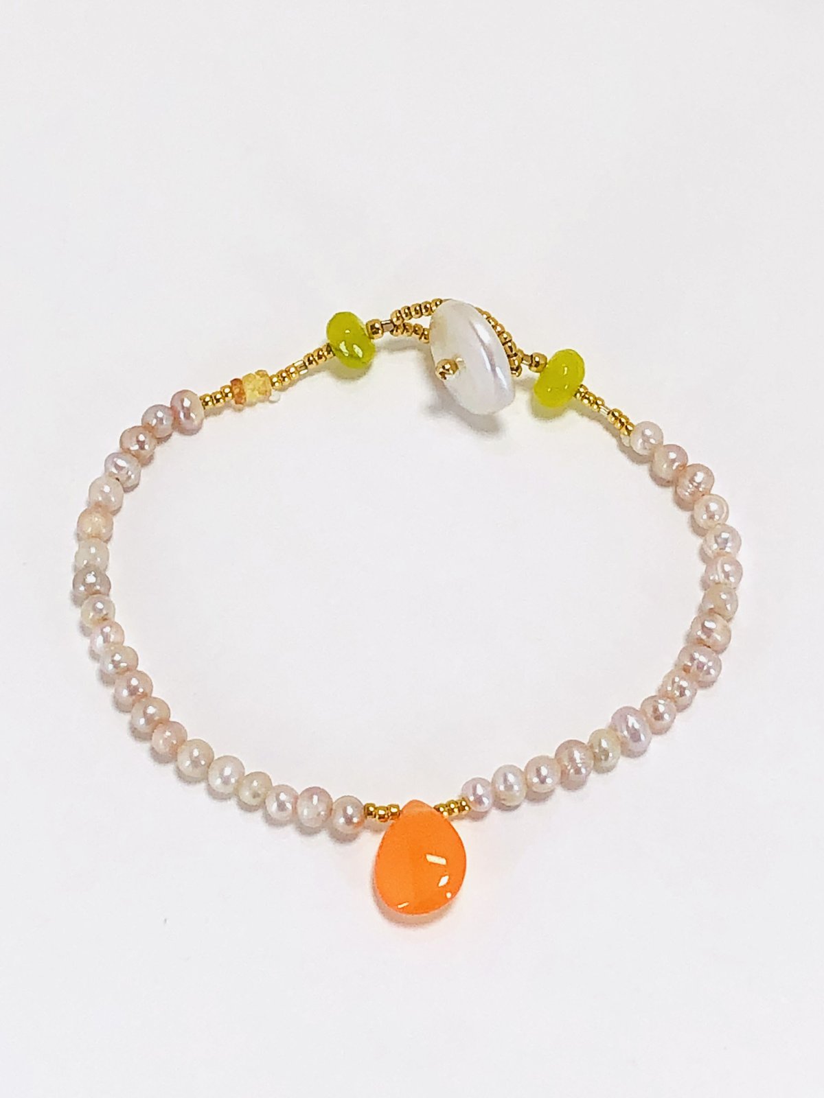 淡水パール　虹色　メタリック　レクタングル　ベビーパール　　ブレスレット ペールピンク淡水パールビーズブレスレット | mari laguna Co