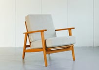 Hans J. Wegner / GE233