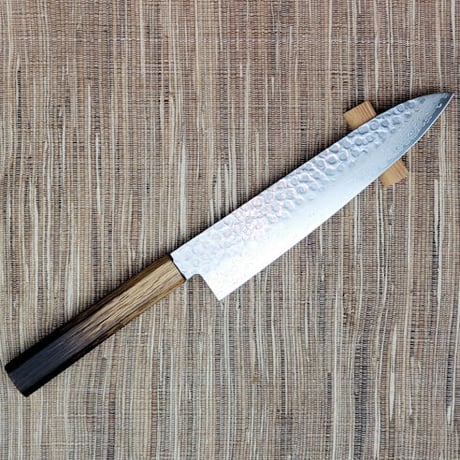 義弘作　和牛刀　包丁　ZA18鋼69層ダマスカス　7寸　山脇刃物　紫檀水牛八角柄 義弘作 和牛刀 包丁 ZA18鋼69層ダマスカス 7寸 山脇刃物 紫檀水牛