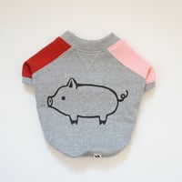 butaさんスウェットTシャツ//ピンクレッド・・・フレブル服TiTiTi